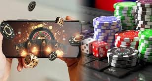 Pengguna Indonesia menikmati meja Live Casino winstar88 di smartphone dengan streaming lancar